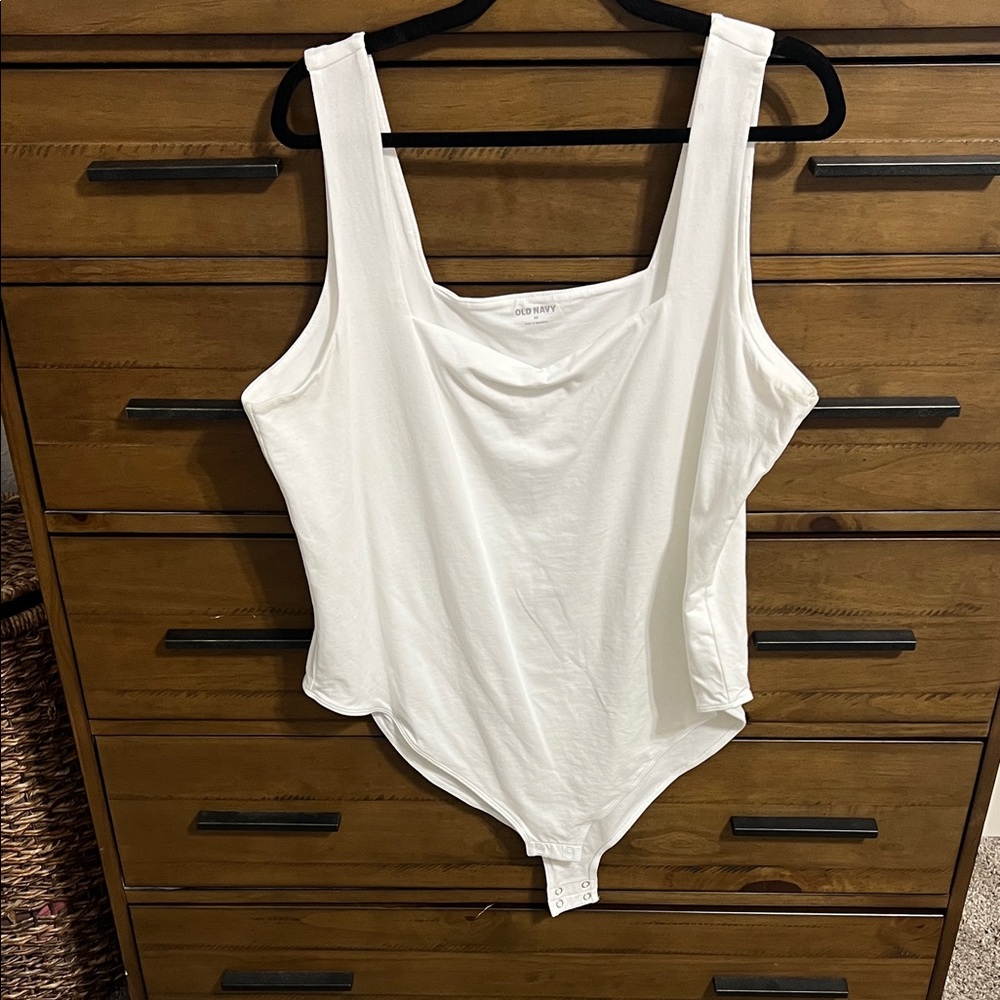 Old Navy White Scoop Neck Tank Bodysuit With Wide Straps